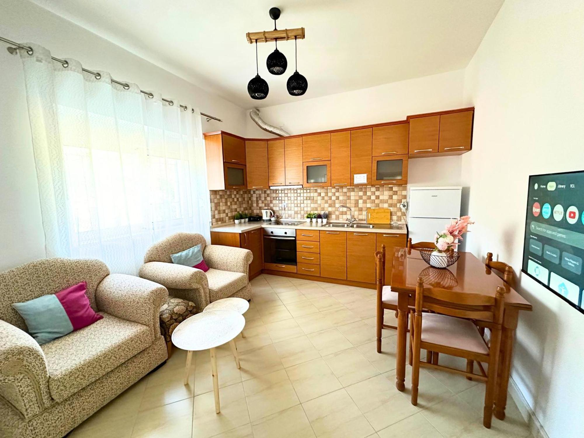 Viewtopia House Dhermi Exterior photo