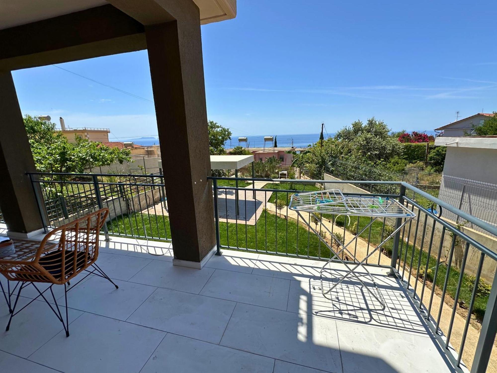 Viewtopia House Dhermi Exterior photo